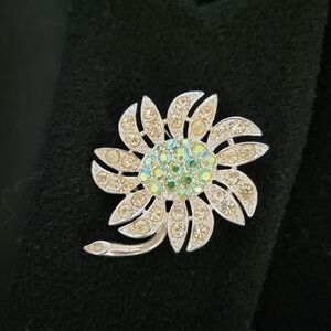 Sarah Coventry Crystal Brooch